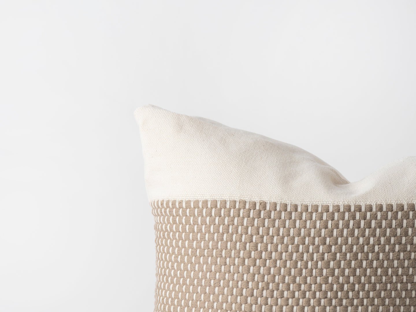 Río Cushion Cover - Modern Mexico