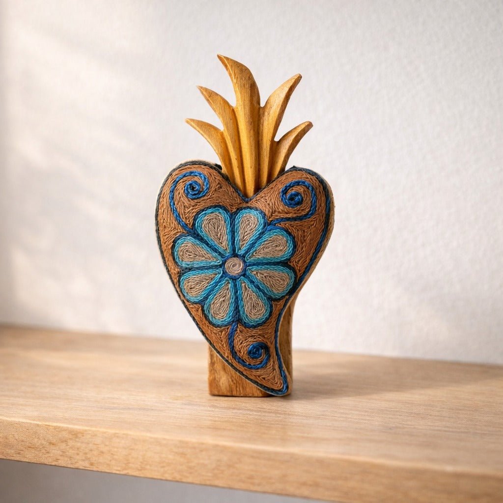 Corazon Noble Sculpture - Modern Mexico