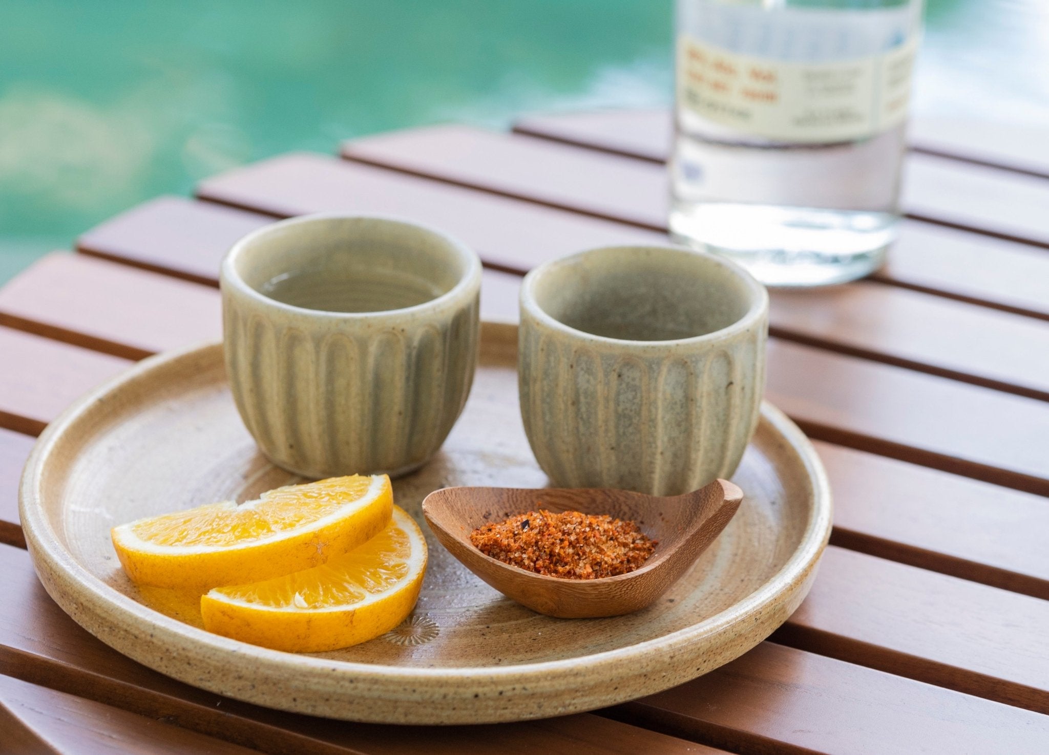 La Hoja Shot Glass Set - Modern Mexico