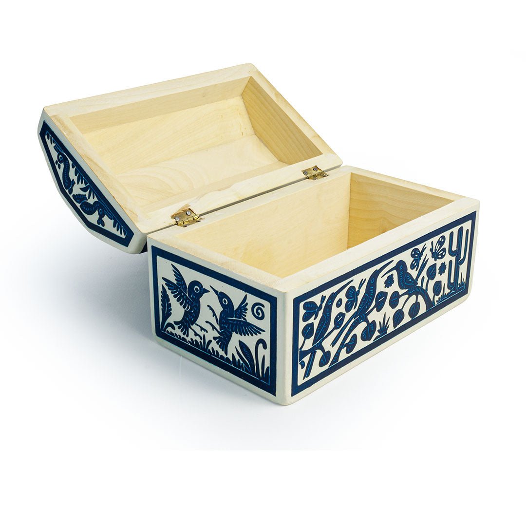 Linaloé Keepsake Trunk - Modern Mexico