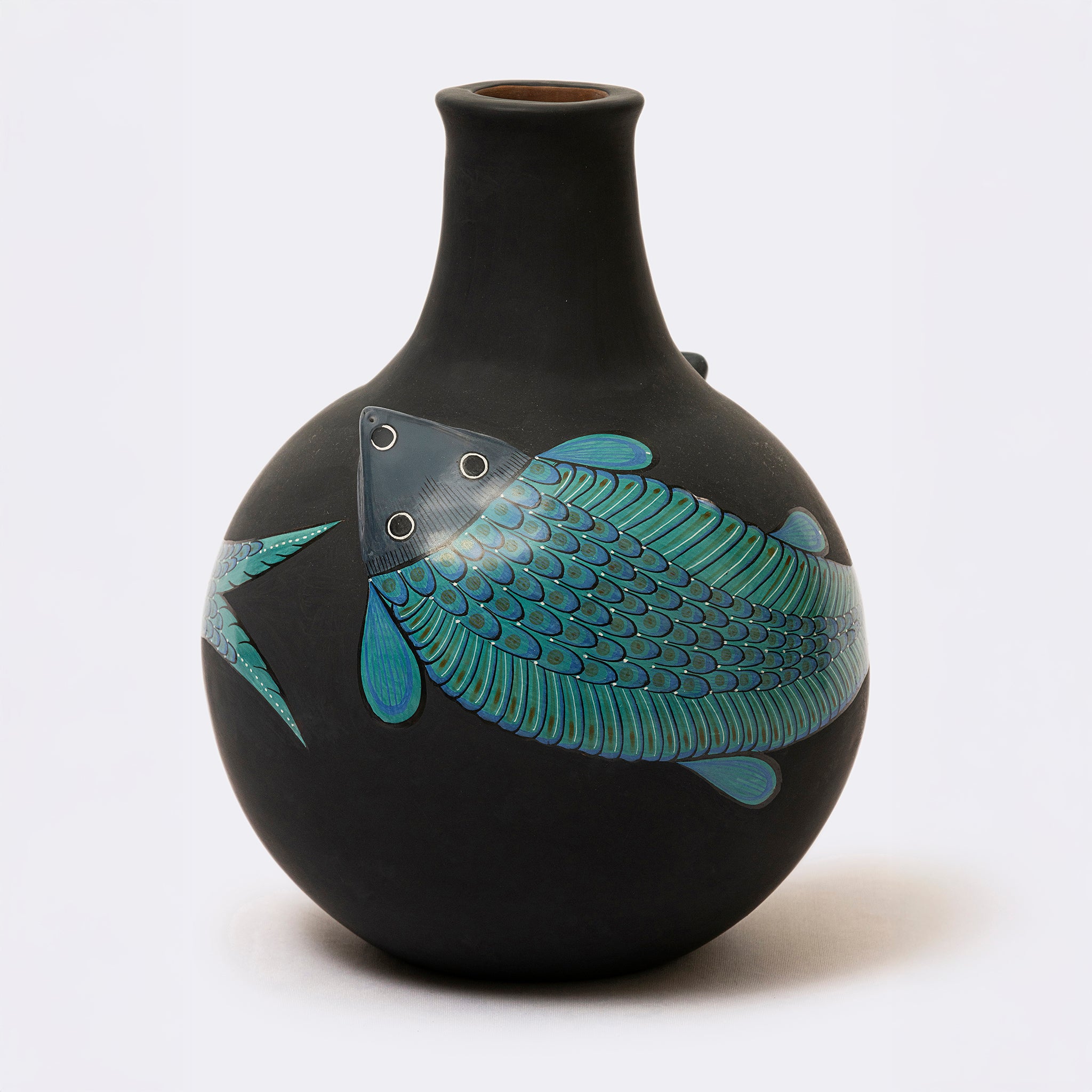 Koi de Barro Vase - Modern Mexico