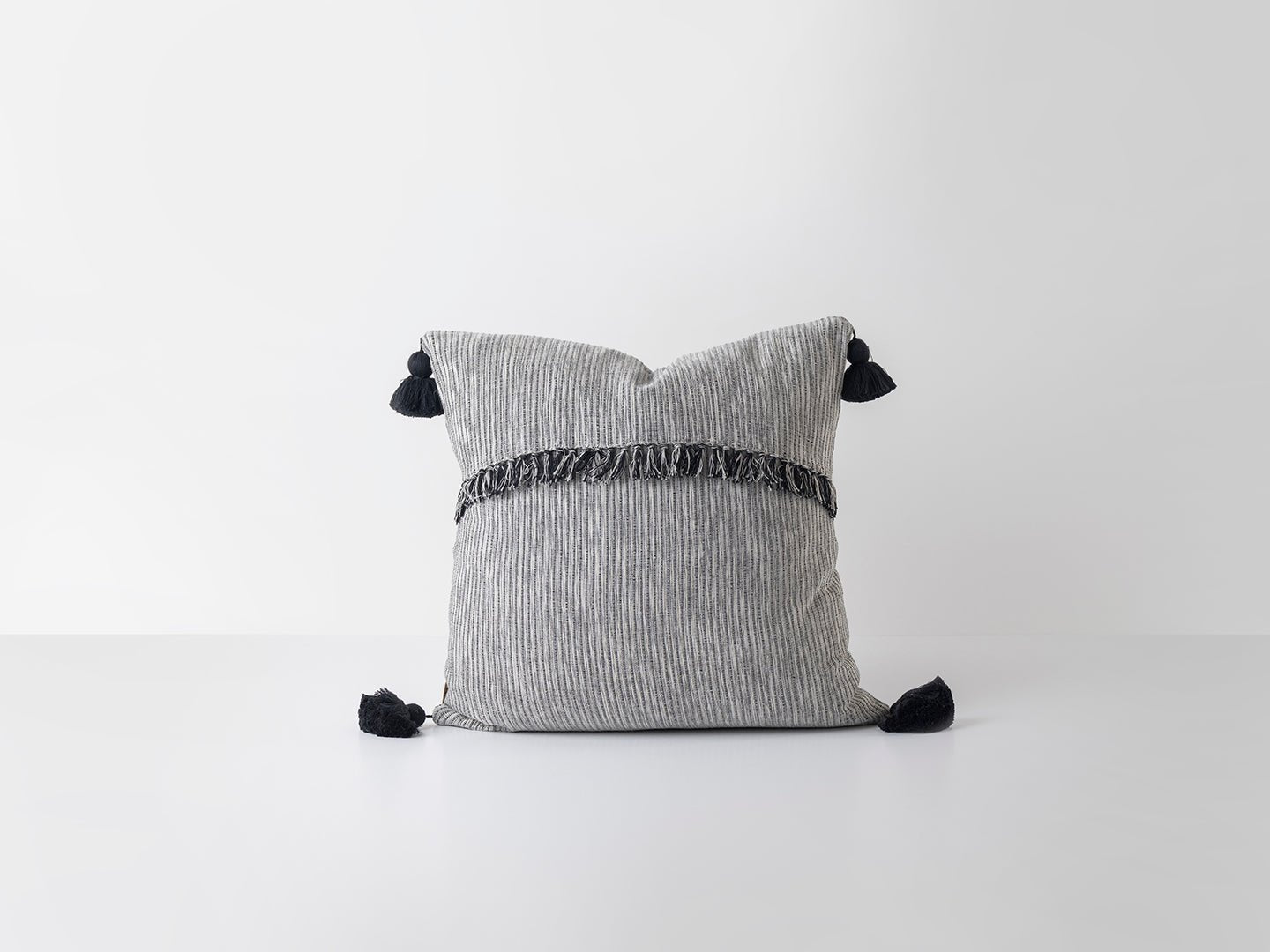 Nube Throw Pillow Cover - Modern Mexico