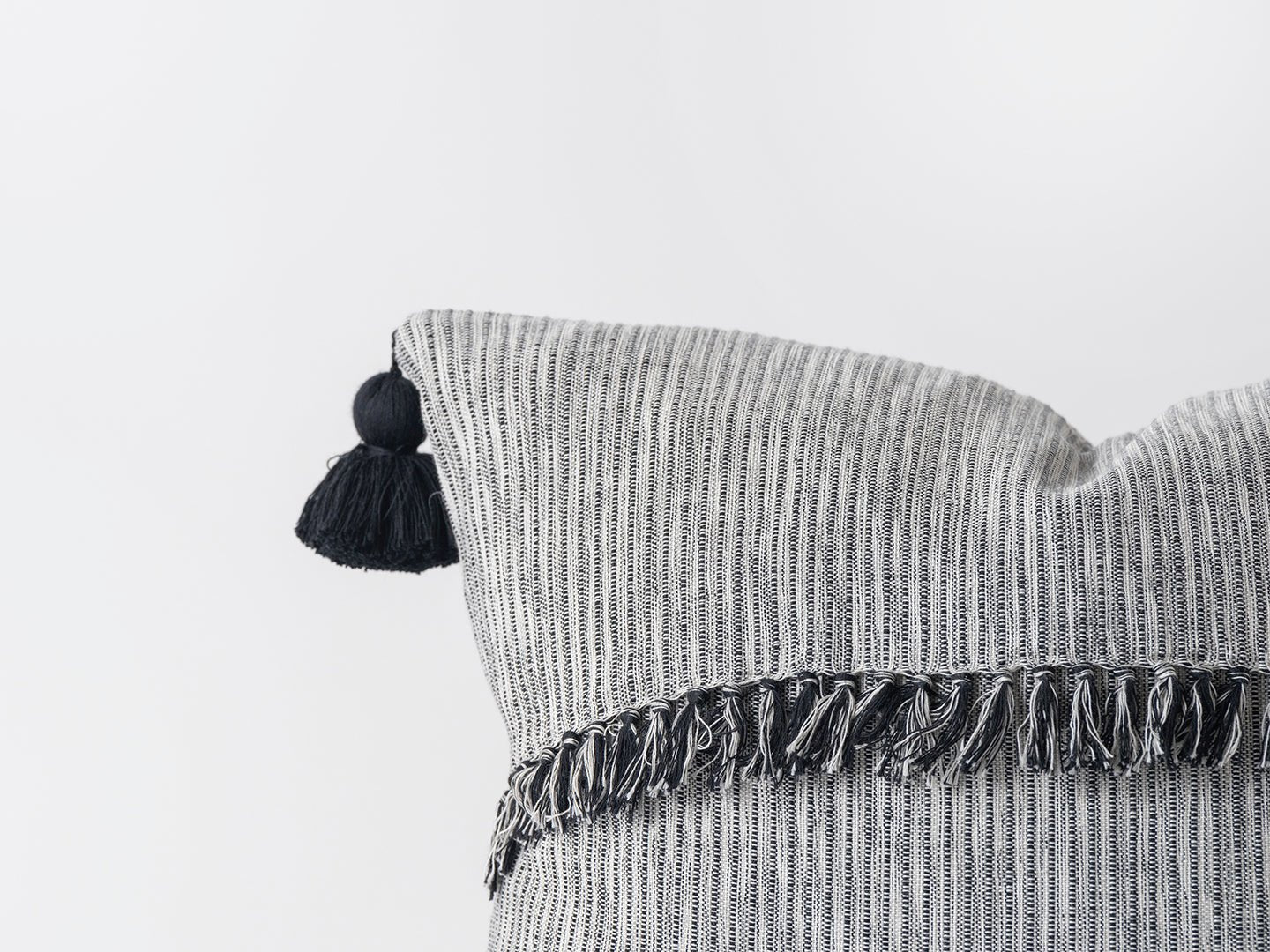 Nube Throw Pillow Cover - Modern Mexico